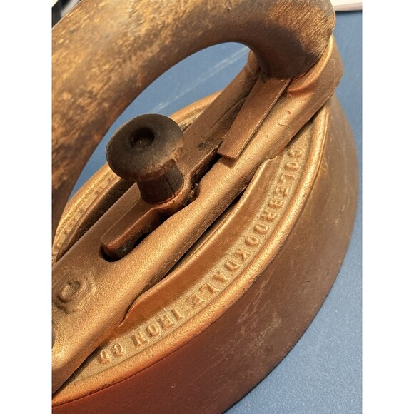 ANTIQUE Colebrookdale Iron 1 Detachable Wood Handle - Boyertown, PA  Letter C, - Picture 12 of 13